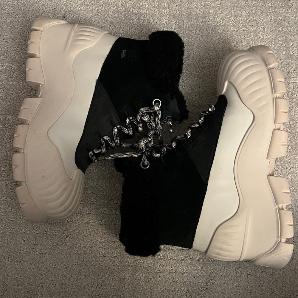 UGG Adiroam Hiker Boot - Picture 3 of 8
